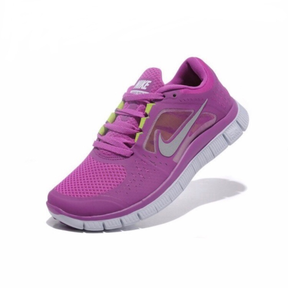 Nike Free Run 3 Women’s Sneaker Magenta